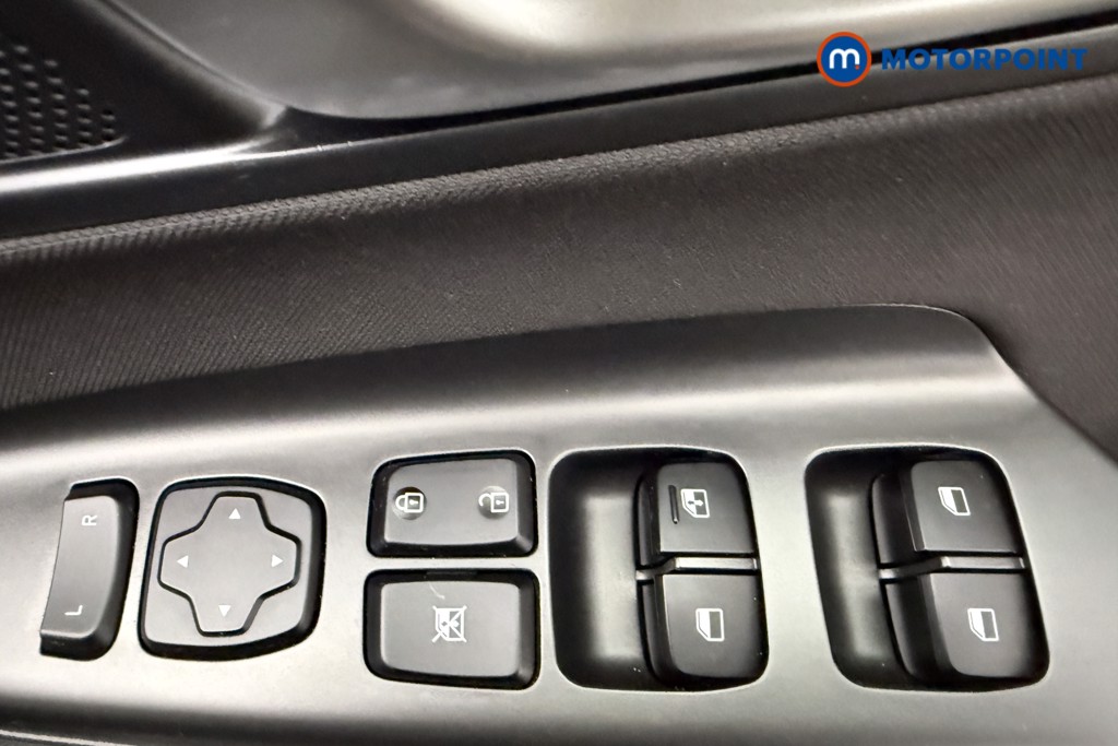 Hyundai Kona Se Connect Manual Petrol SUV - Stock Number (1662924) - 18th supplementary image