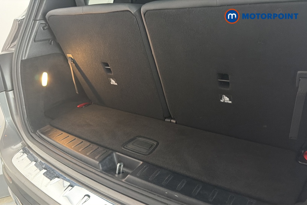 Mercedes-Benz GLB Amg Line Automatic Petrol SUV - Stock Number (1663060) - 30th supplementary image