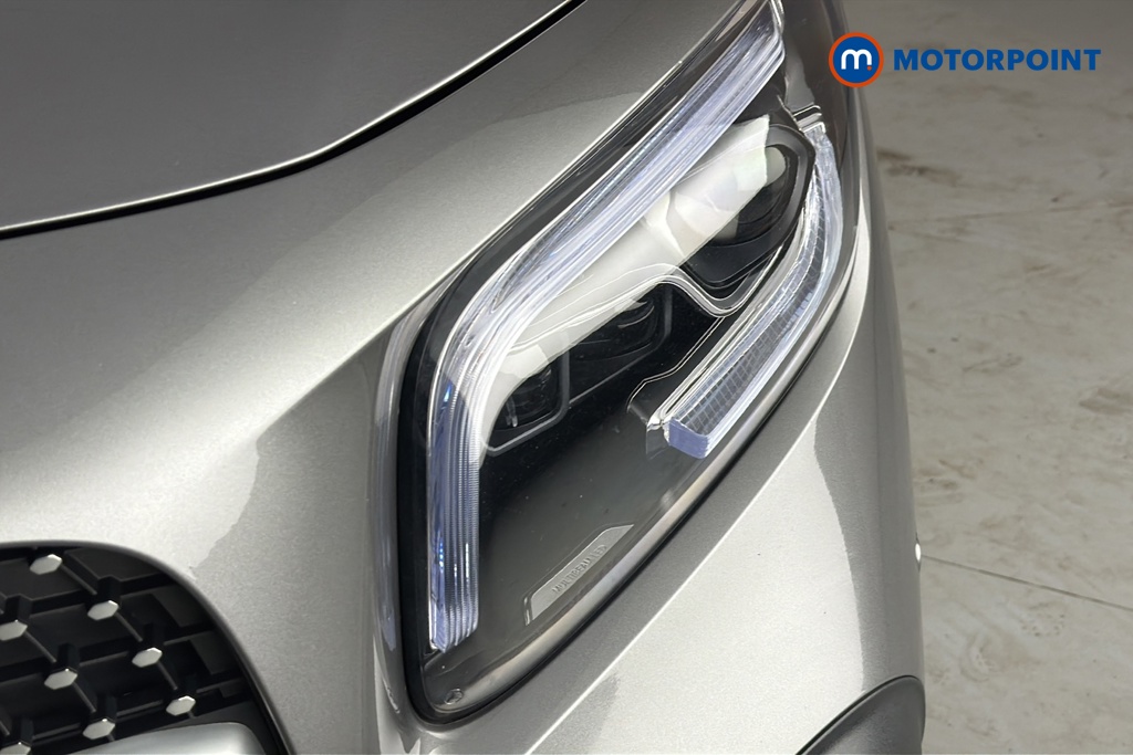 Mercedes-Benz GLB Amg Line Automatic Petrol SUV - Stock Number (1663060) - 42nd supplementary image