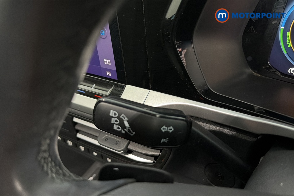 Ford Transit Connect Limited Automatic Petrol Plug-In Hybrid Panel Van - Stock Number (1663374) - 5th supplementary image