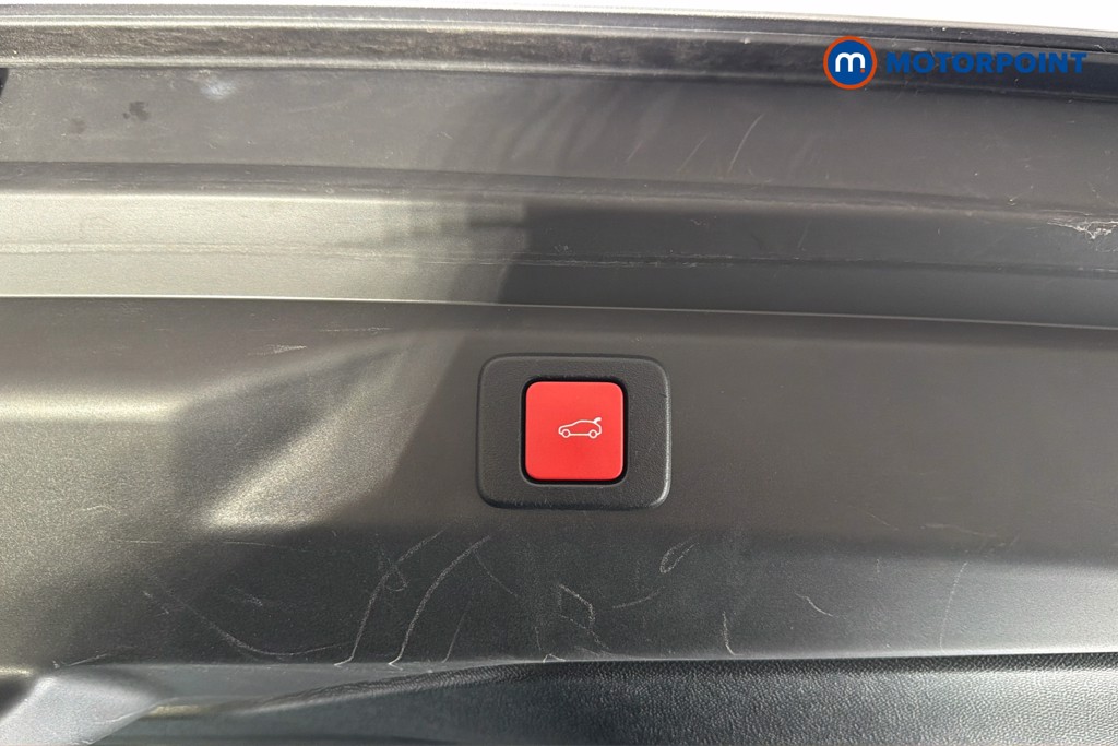 Peugeot 3008 GT Automatic Electric SUV - Stock Number (1663509) - 35th supplementary image