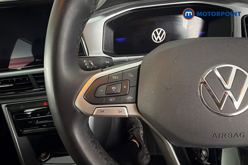 Volkswagen T-Roc Life Manual Petrol SUV - Stock Number (1663547) - 3rd supplementary image