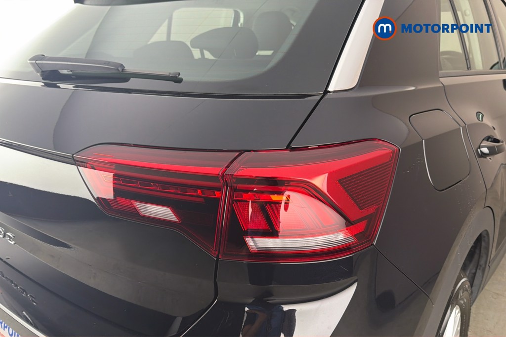 Volkswagen T-Roc Life Manual Petrol SUV - Stock Number (1663547) - 38th supplementary image