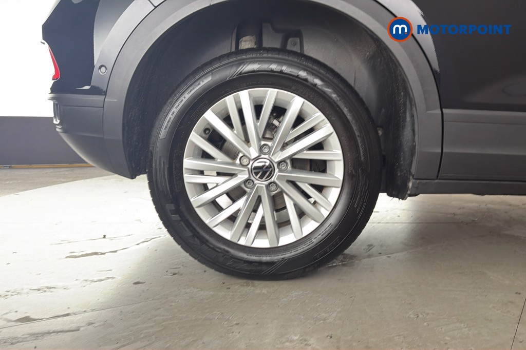 Volkswagen T-Roc Life Manual Petrol SUV - Stock Number (1663547) - 49th supplementary image