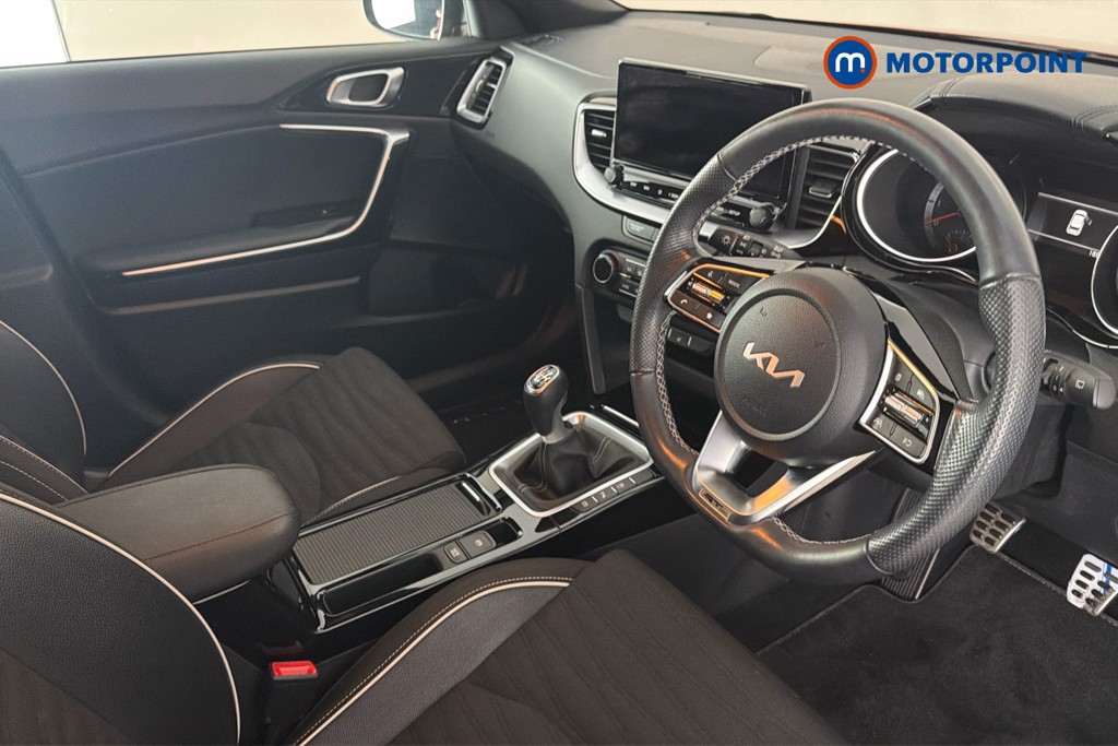 KIA Ceed Gt-Line Manual Petrol Hatchback - Stock Number (1663778) - 2nd supplementary image