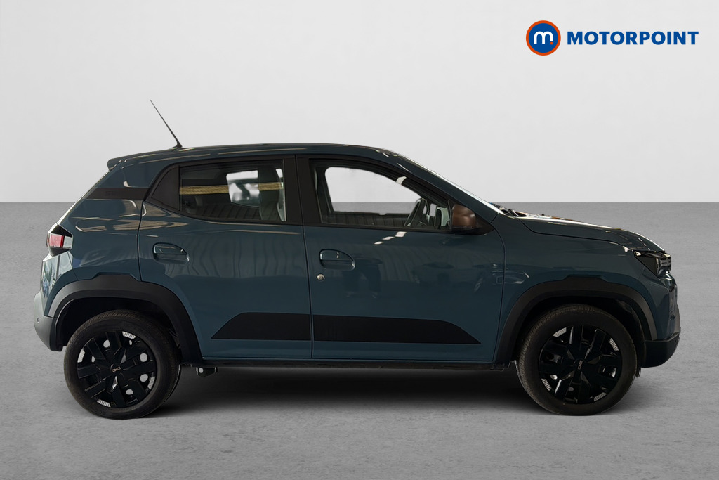 Dacia Spring Extreme Automatic Electric SUV - Stock Number (1663808) - Passenger side