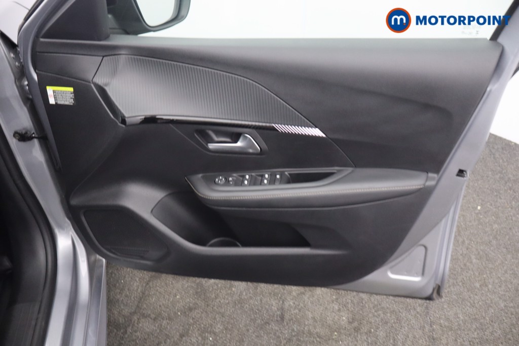 Peugeot 208 Allure Manual Petrol Hatchback - Stock Number (1645411) - 9th supplementary image