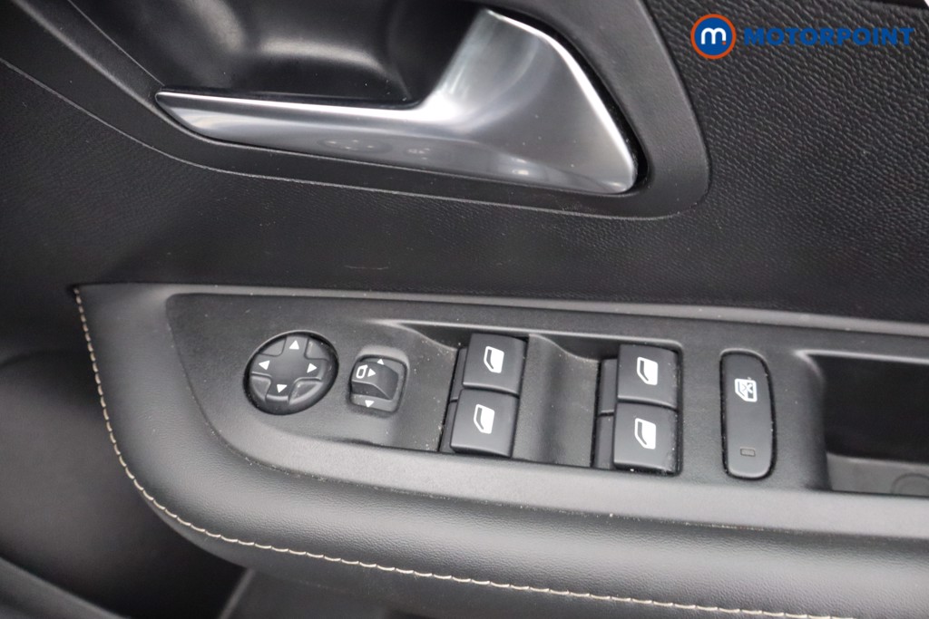 Peugeot 208 Allure Manual Petrol Hatchback - Stock Number (1645411) - 10th supplementary image