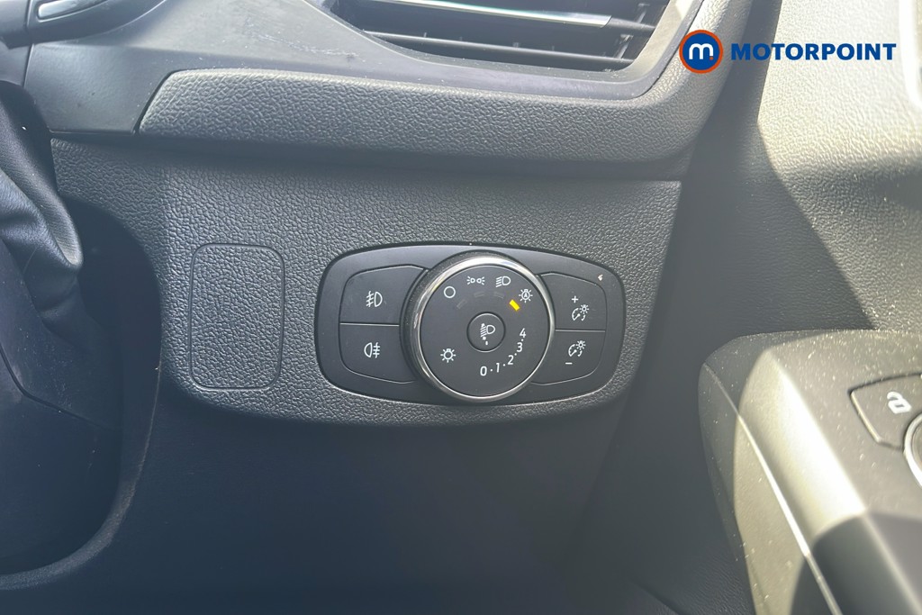 Ford Focus Active Automatic Petrol Estate - Stock Number (1645944) - 18th supplementary image