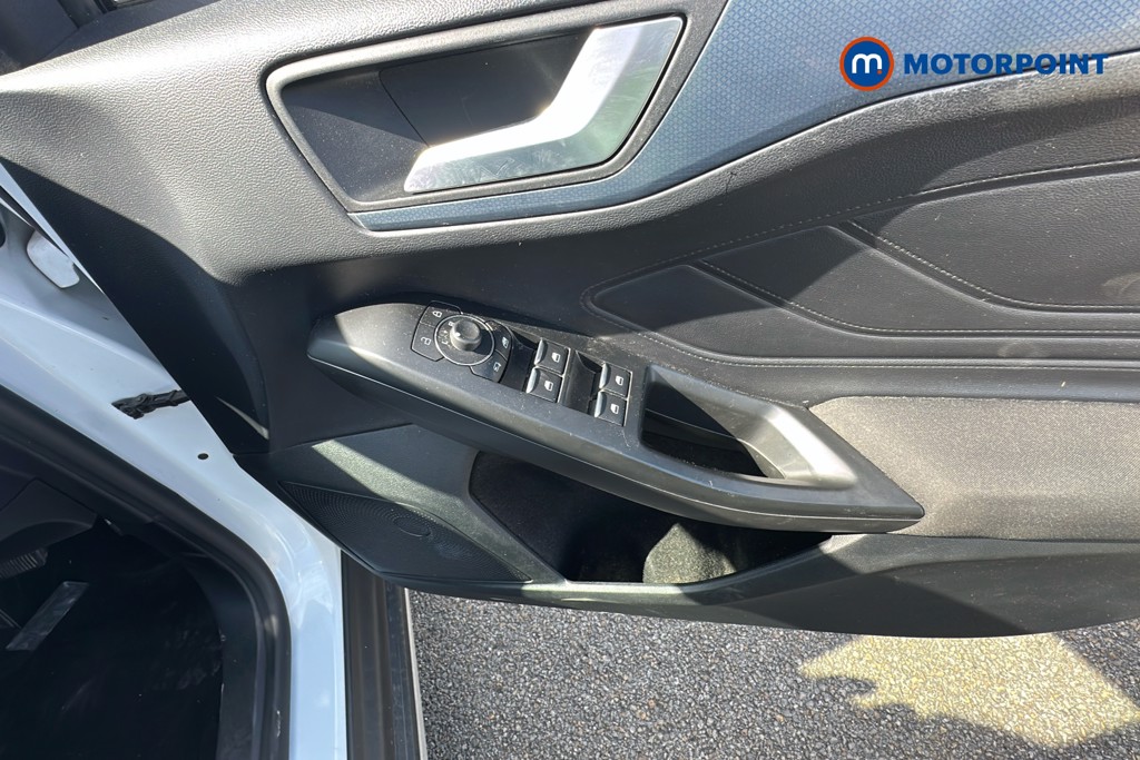 Ford Focus Active Automatic Petrol Estate - Stock Number (1645944) - 20th supplementary image
