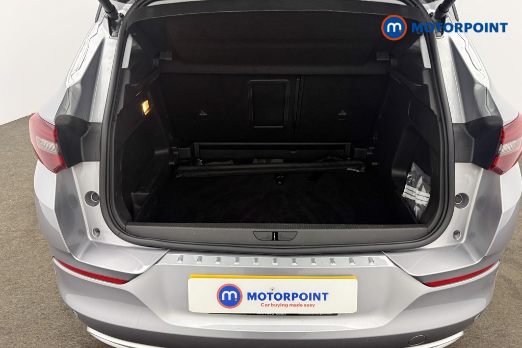Vauxhall Grandland Ultimate Manual Petrol SUV - Stock Number (1646134) - 5th supplementary image