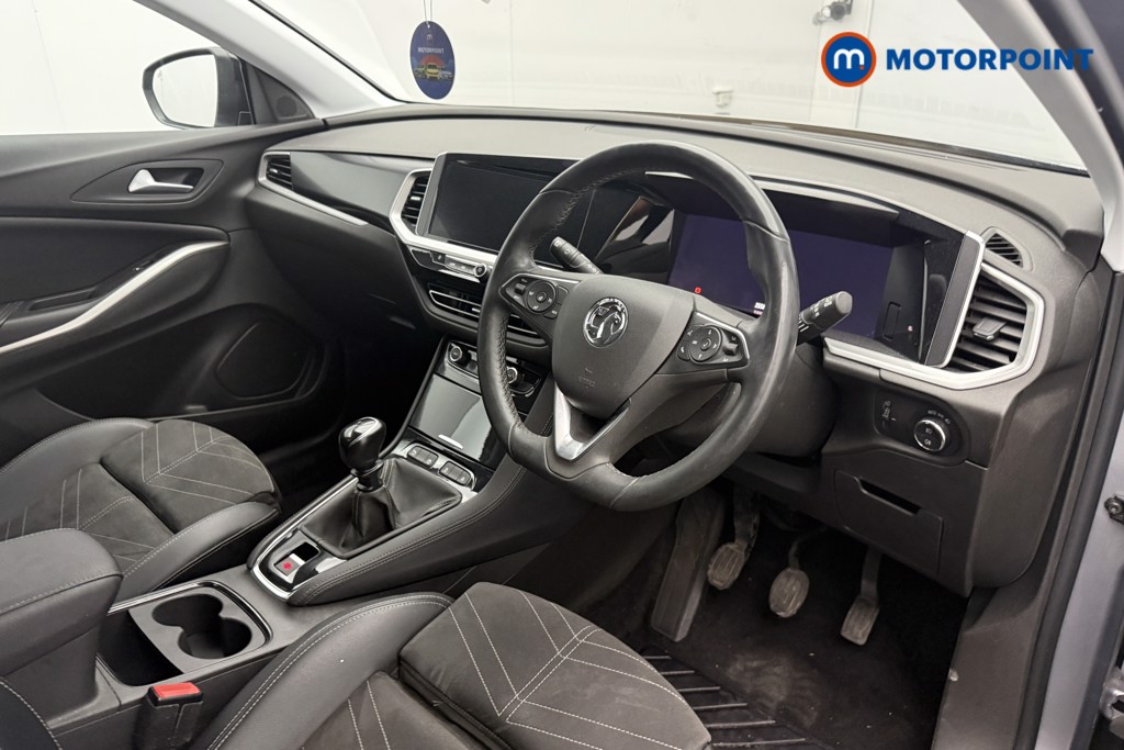 Vauxhall Grandland Ultimate Manual Petrol SUV - Stock Number (1646134) - 6th supplementary image