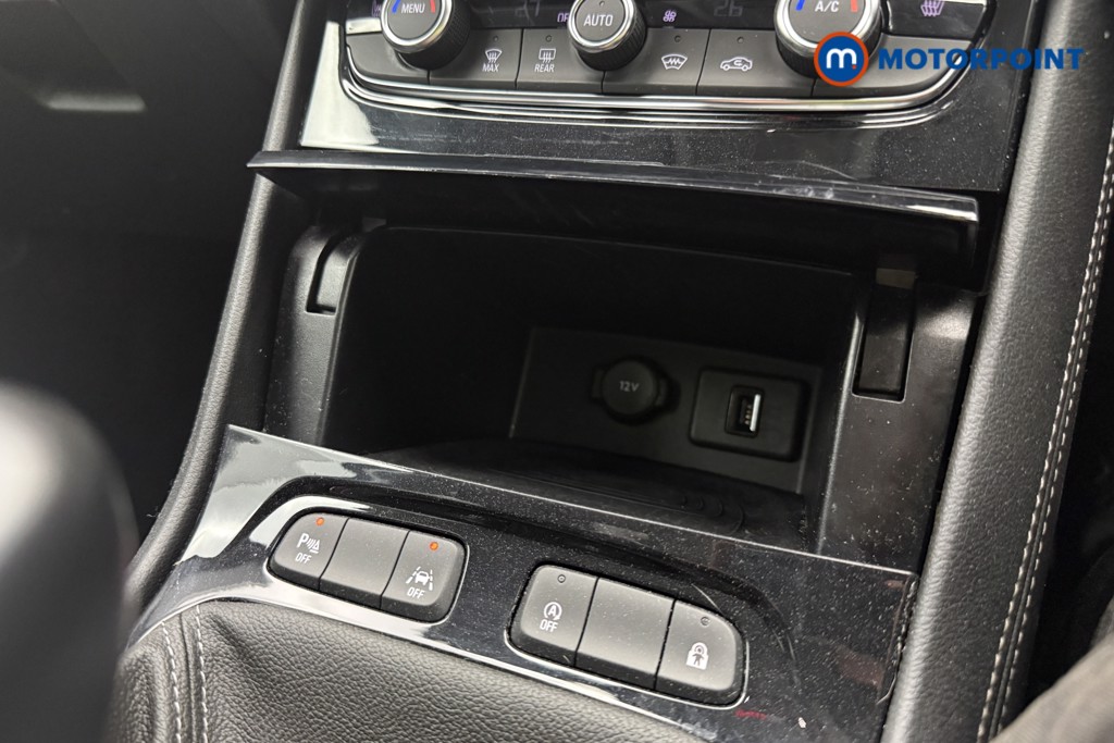 Vauxhall Grandland Ultimate Manual Petrol SUV - Stock Number (1646134) - 13th supplementary image