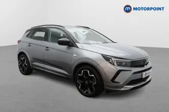 Vauxhall Grandland Ultimate Manual Petrol SUV - Stock Number (1646134) - Drivers side front corner