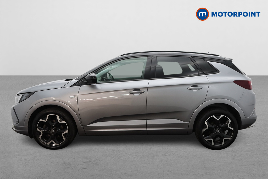 Vauxhall Grandland Ultimate Manual Petrol SUV - Stock Number (1646134) - Passenger side