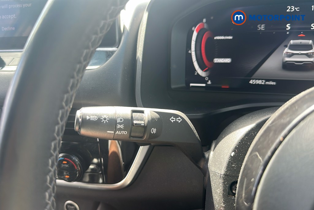 Nissan Qashqai N-Connecta Manual Petrol SUV - Stock Number (1646302) - 6th supplementary image