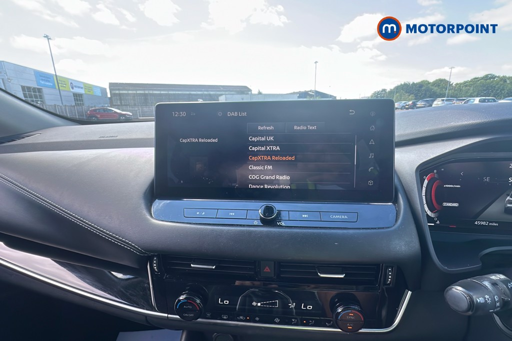 Nissan Qashqai N-Connecta Manual Petrol SUV - Stock Number (1646302) - 9th supplementary image