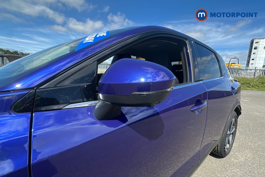Nissan Qashqai N-Connecta Manual Petrol SUV - Stock Number (1646302) - 43rd supplementary image