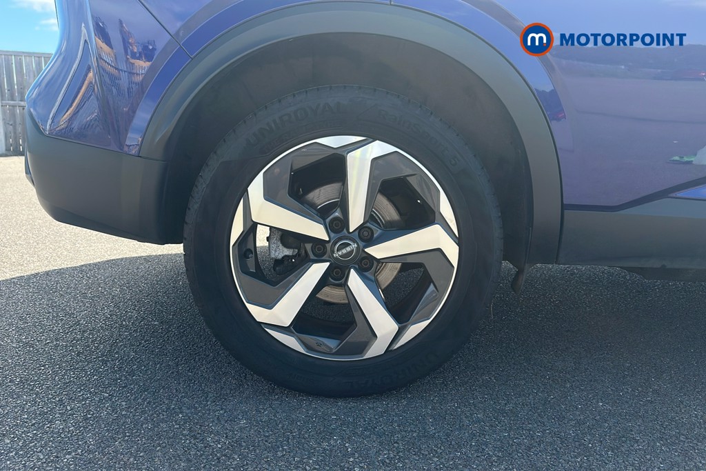 Nissan Qashqai N-Connecta Manual Petrol SUV - Stock Number (1646302) - 49th supplementary image