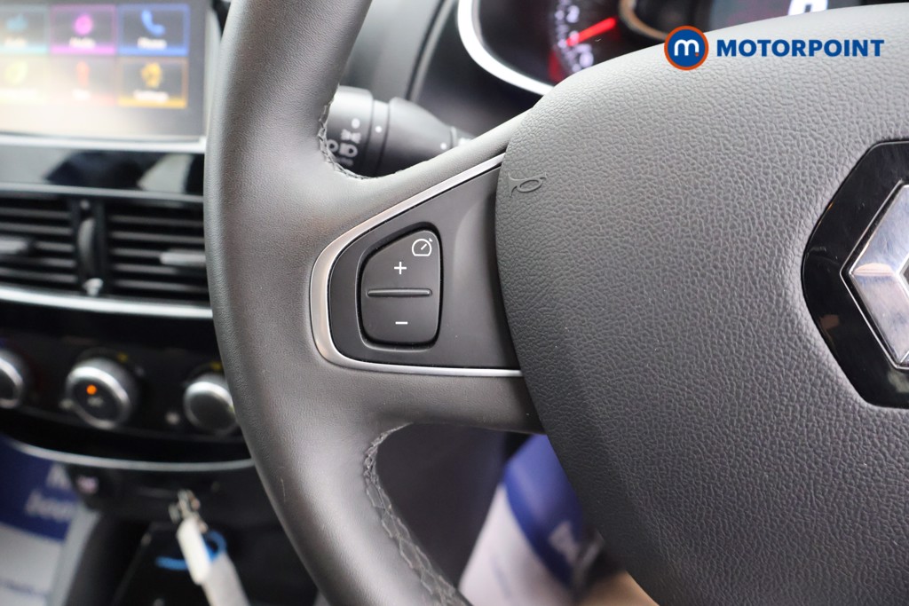 Renault Clio Dynamique Nav Manual Petrol Hatchback - Stock Number (1648701) - 2nd supplementary image