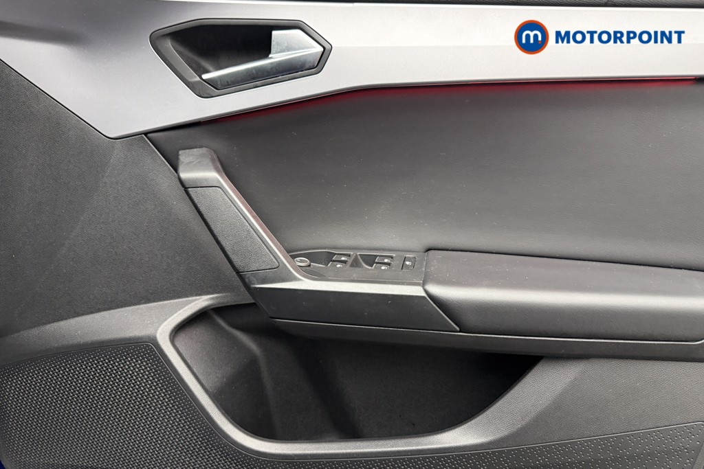 Seat Leon FR Manual Petrol Hatchback - Stock Number (1648986) - 18th supplementary image