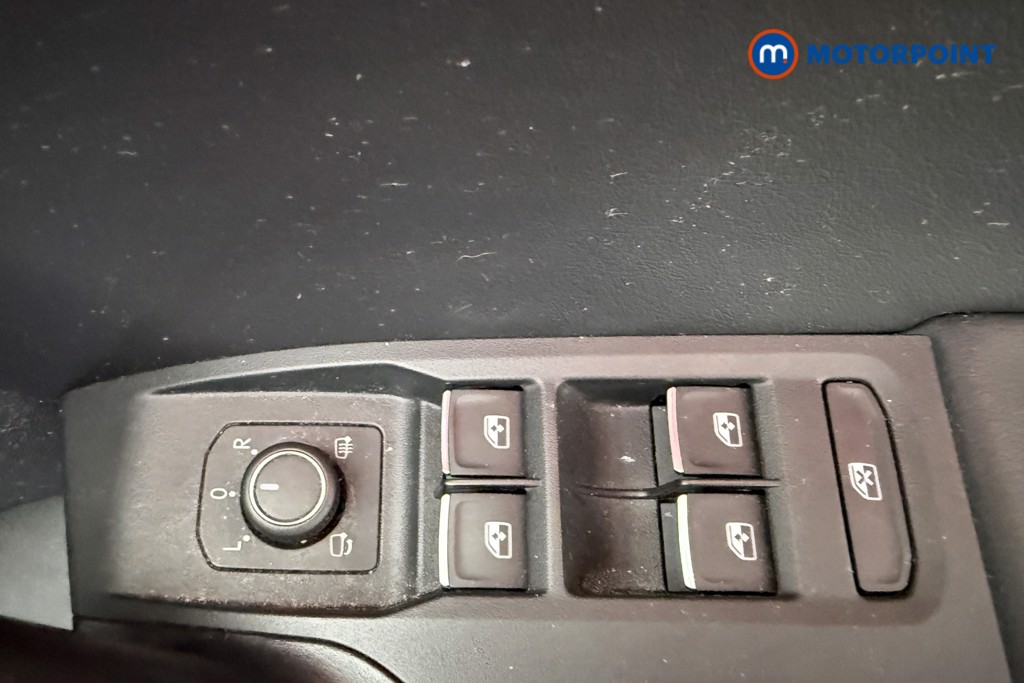 Seat Leon FR Manual Petrol Hatchback - Stock Number (1648986) - 19th supplementary image