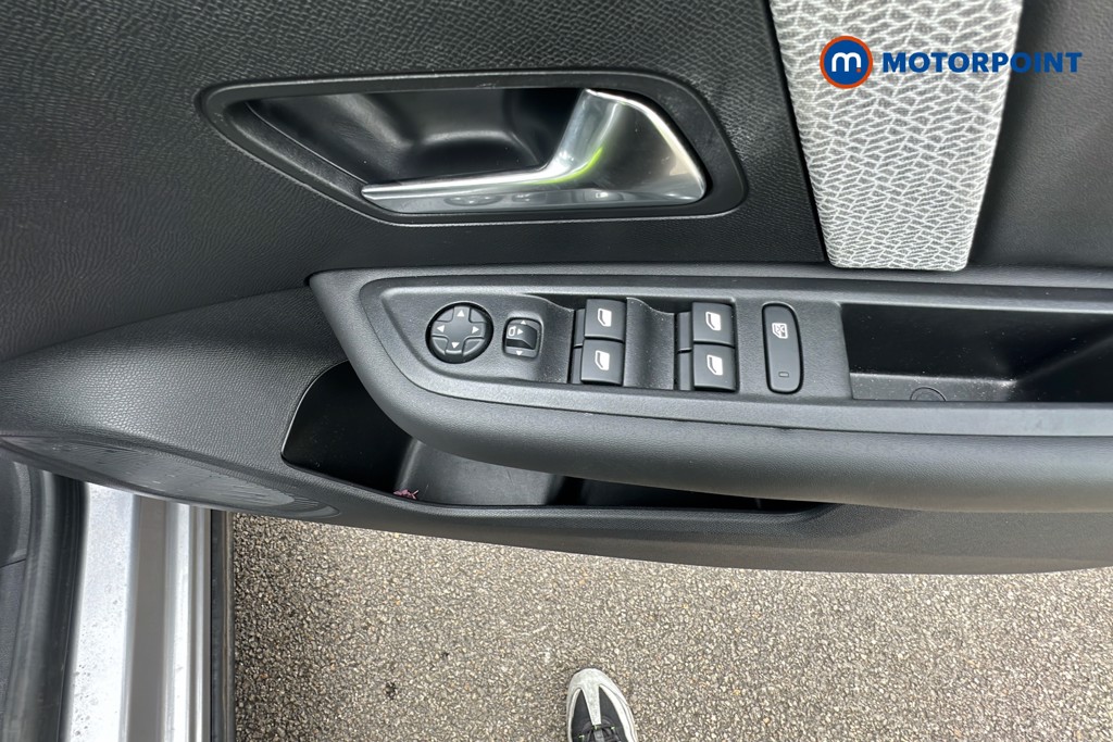Citroen C4 Shine Plus Automatic Petrol Hatchback - Stock Number (1649778) - 20th supplementary image