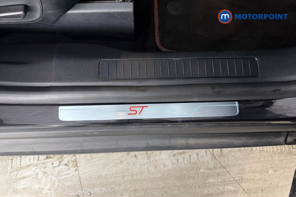 Ford Kuga St-Line Automatic Petrol-Electric Hybrid SUV - Stock Number (1651114) - 27th supplementary image