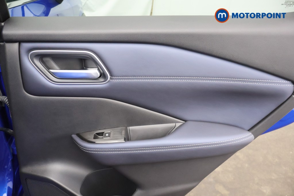 Nissan Qashqai Tekna-Plus Automatic Petrol SUV - Stock Number (1651750) - 16th supplementary image