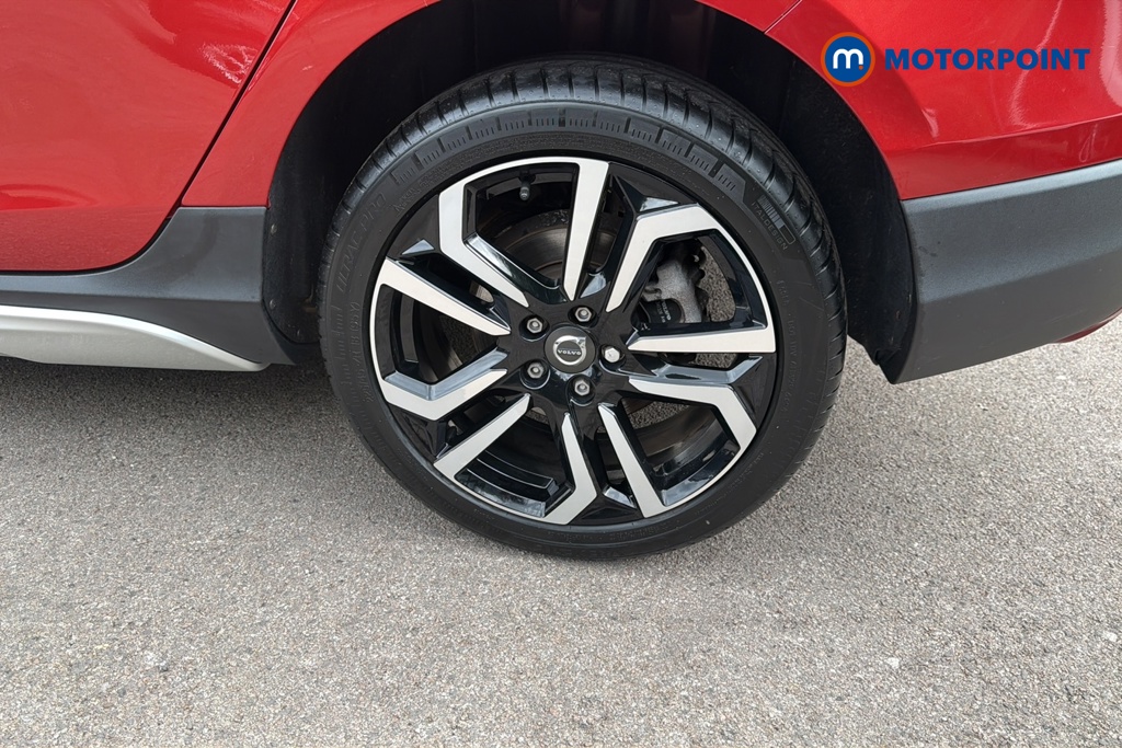 Volvo V40 Cross Country Pro Automatic Petrol Hatchback - Stock Number (1653038) - 45th supplementary image