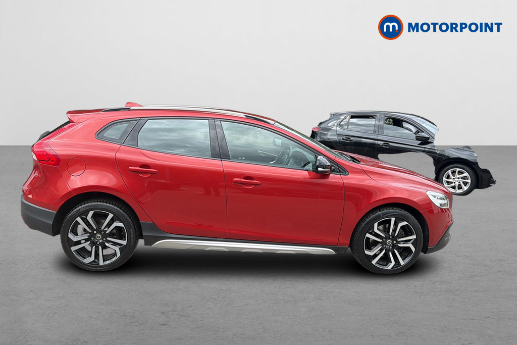 Volvo V40 Cross Country Pro Automatic Petrol Hatchback - Stock Number (1653038) - Passenger side