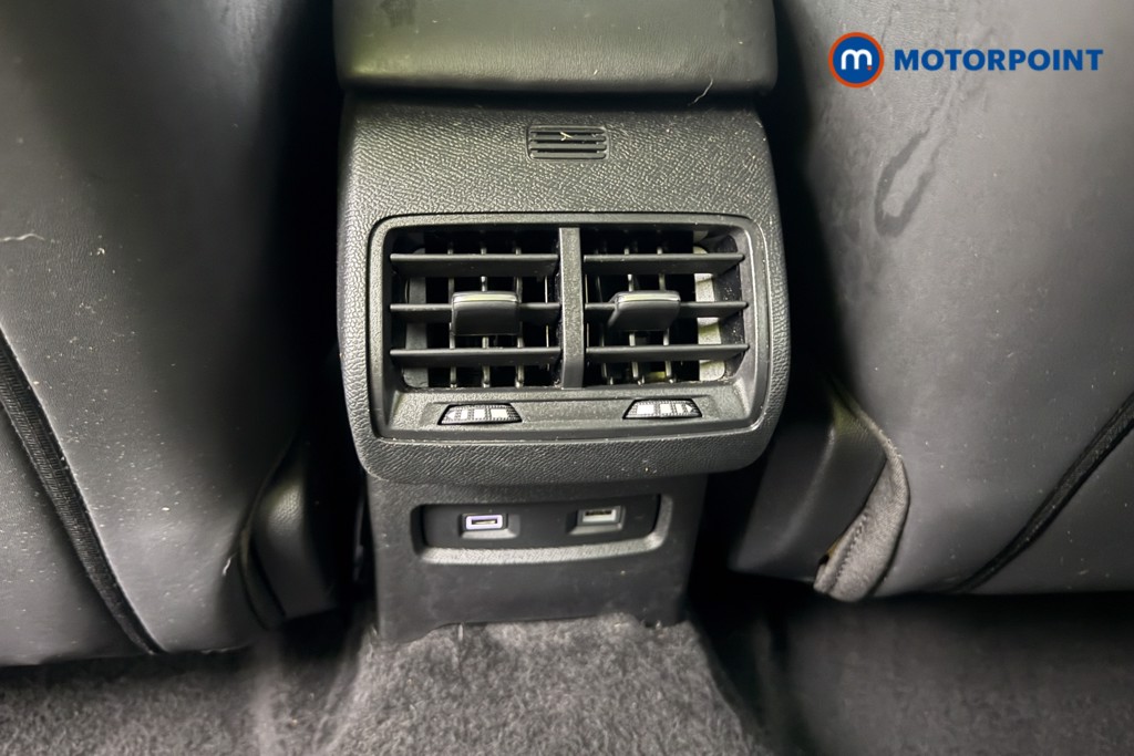 Citroen C4 Shine Plus Automatic Electric Hatchback - Stock Number (1653887) - 13th supplementary image