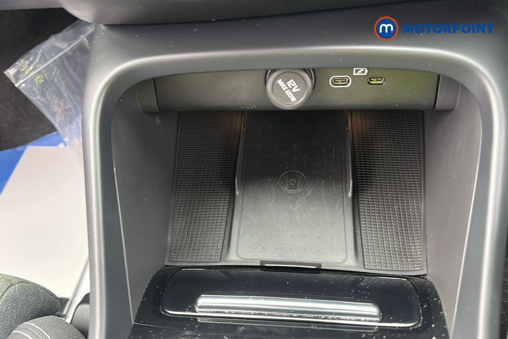 Volvo Xc40 Plus Automatic Petrol SUV - Stock Number (1654250) - 17th supplementary image