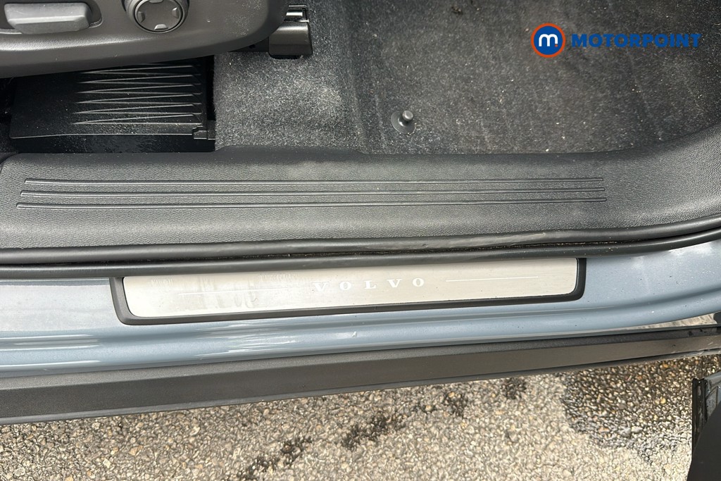 Volvo Xc40 Plus Automatic Petrol SUV - Stock Number (1654250) - 27th supplementary image