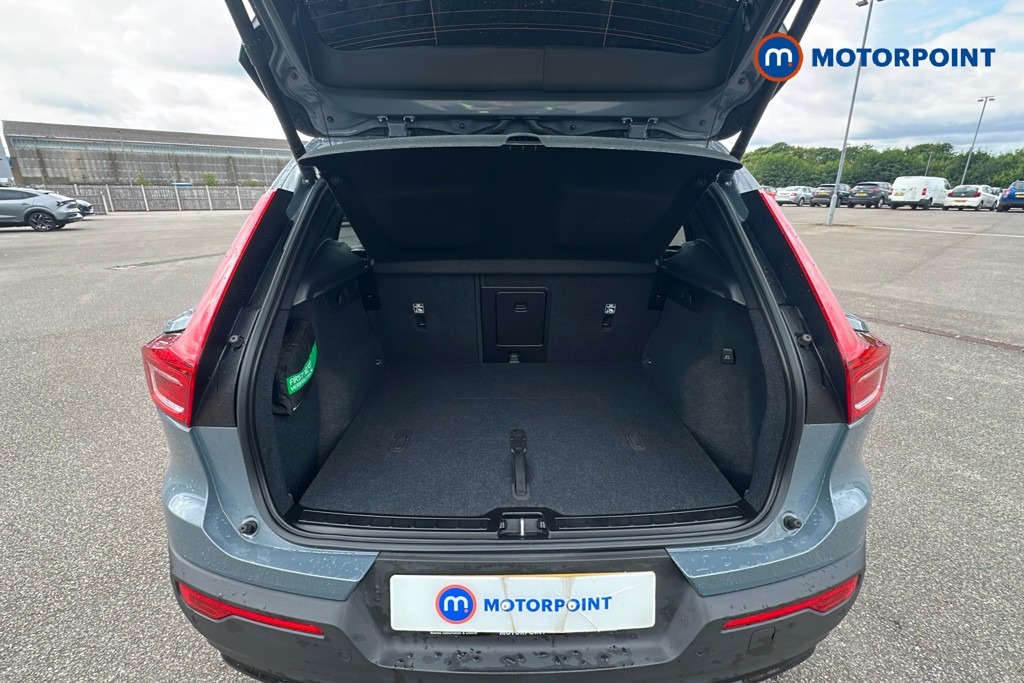 Volvo Xc40 Plus Automatic Petrol SUV - Stock Number (1654250) - 33rd supplementary image