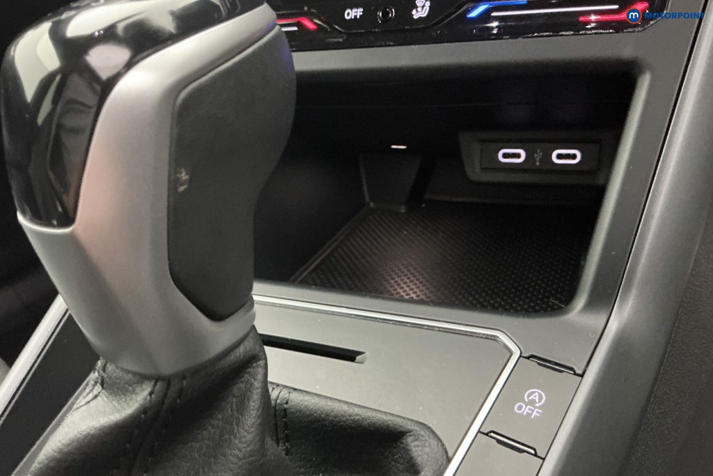 Volkswagen Polo R-Line Automatic Petrol Hatchback - Stock Number (1654323) - 16th supplementary image