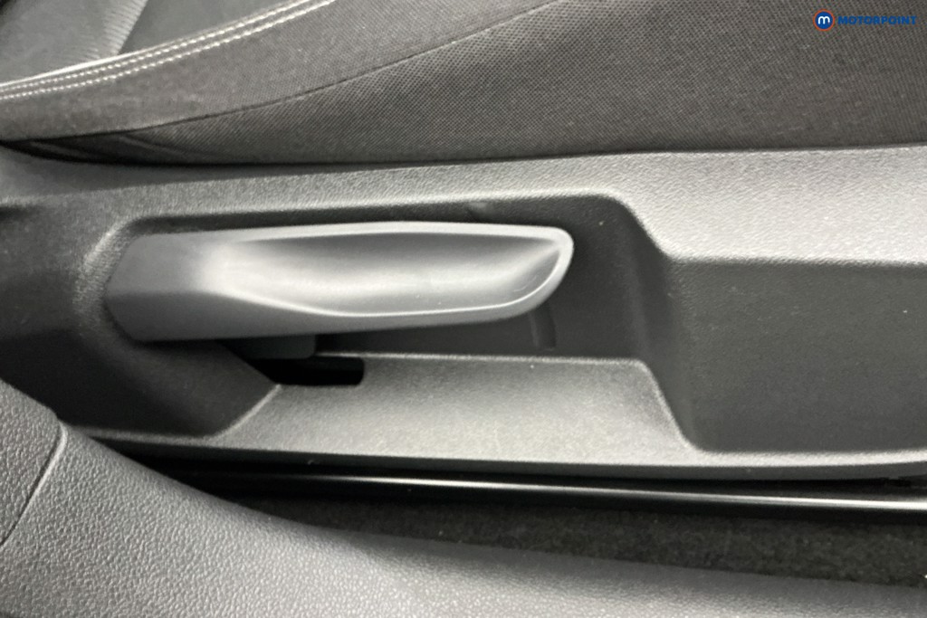 Volkswagen Polo R-Line Automatic Petrol Hatchback - Stock Number (1654323) - 23rd supplementary image