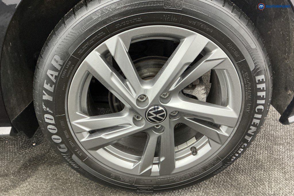 Volkswagen Polo R-Line Automatic Petrol Hatchback - Stock Number (1654323) - 35th supplementary image