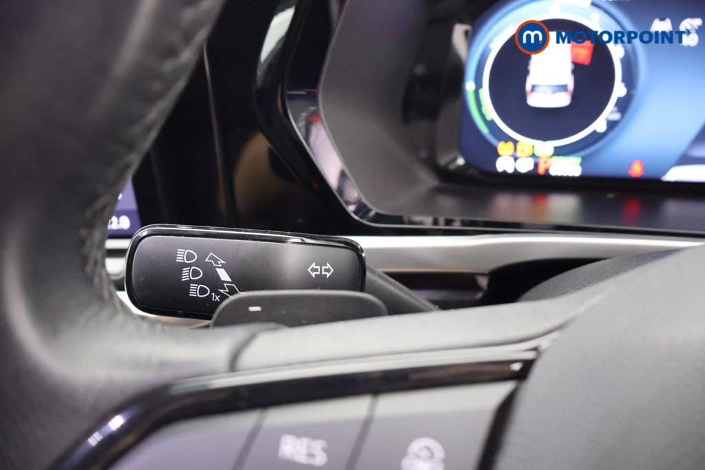 Ford Transit Connect Limited Automatic Petrol Plug-In Hybrid Panel Van - Stock Number (1654435) - 5th supplementary image
