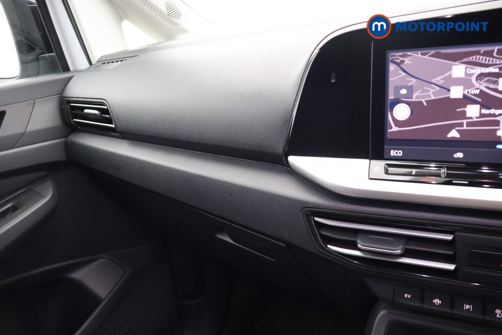 Ford Transit Connect Limited Automatic Petrol Plug-In Hybrid Panel Van - Stock Number (1654435) - 9th supplementary image