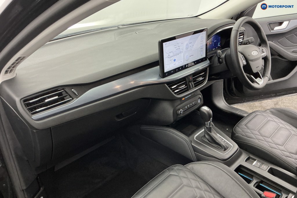 Ford Focus Active X Automatic Petrol Estate - Stock Number (1654651) - 9th supplementary image