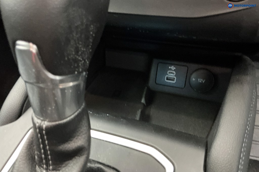 Ford Focus Active X Automatic Petrol Estate - Stock Number (1654651) - 16th supplementary image