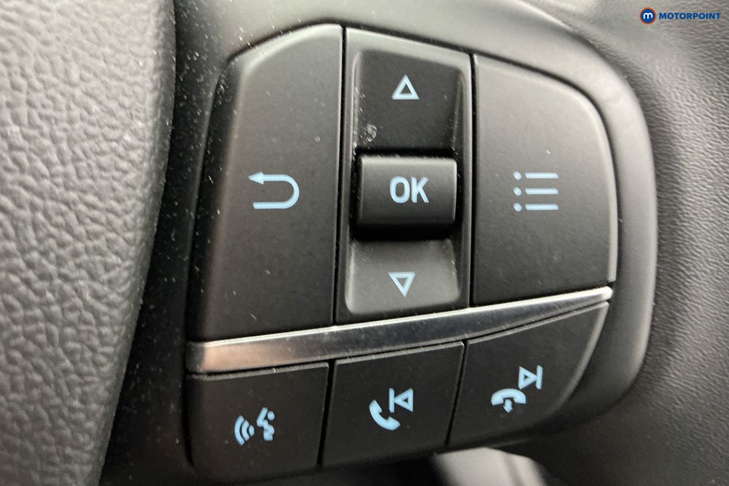 Ford Focus Active X Automatic Petrol Estate - Stock Number (1654651) - 21st supplementary image