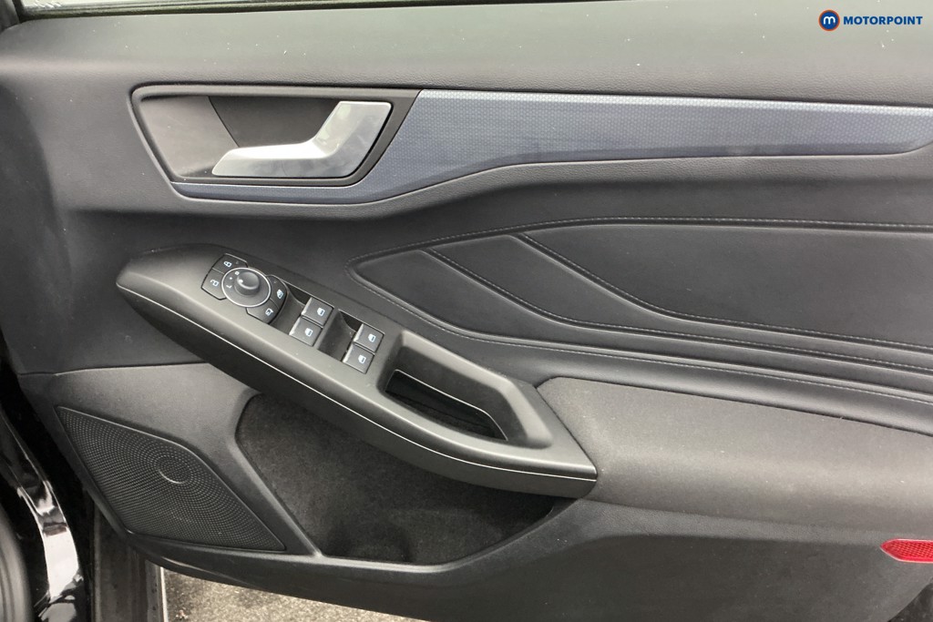 Ford Focus Active X Automatic Petrol Estate - Stock Number (1654651) - 24th supplementary image