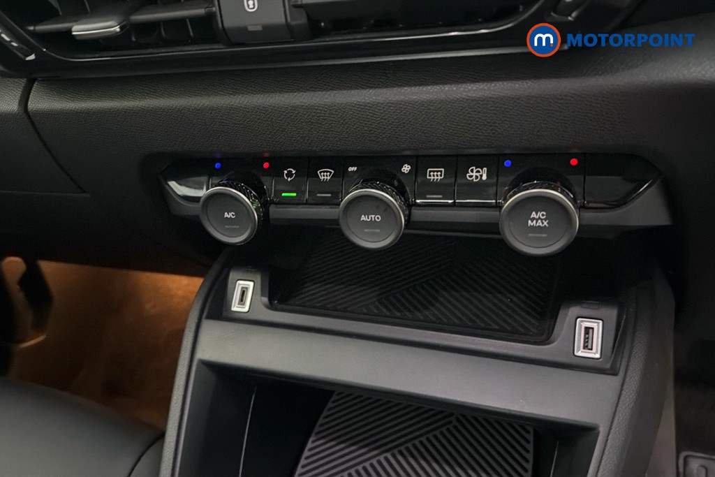 Citroen C4 YOU Manual Petrol Hatchback - Stock Number (1654792) - 12th supplementary image