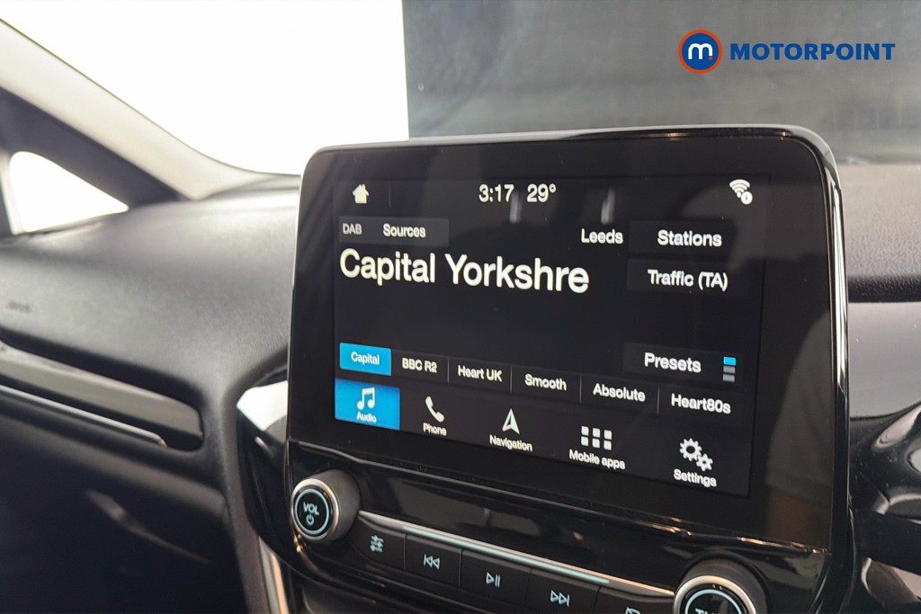 Ford Fiesta Zetec Manual Petrol Hatchback - Stock Number (1655426) - 9th supplementary image
