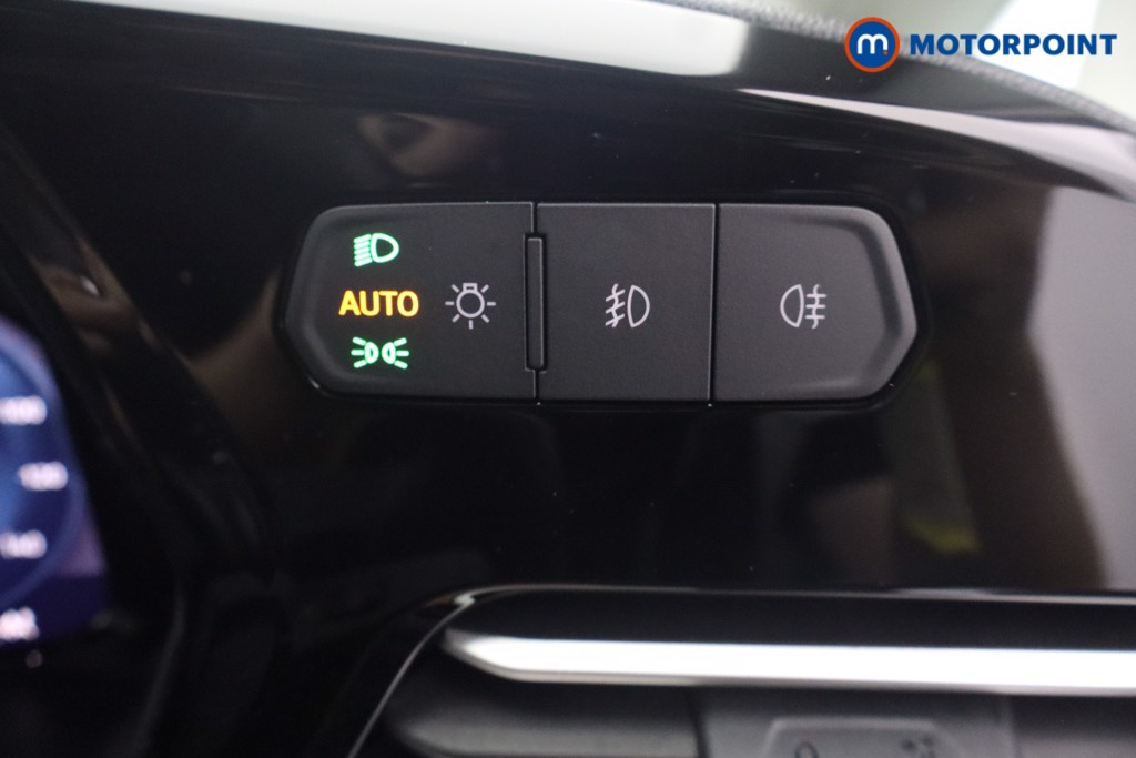 Ford Transit Connect Limited Automatic Petrol Plug-In Hybrid Panel Van - Stock Number (1655498) - 11th supplementary image