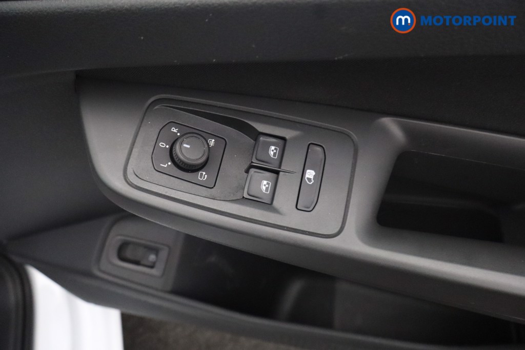Ford Transit Connect Limited Automatic Petrol Plug-In Hybrid Panel Van - Stock Number (1655498) - 15th supplementary image