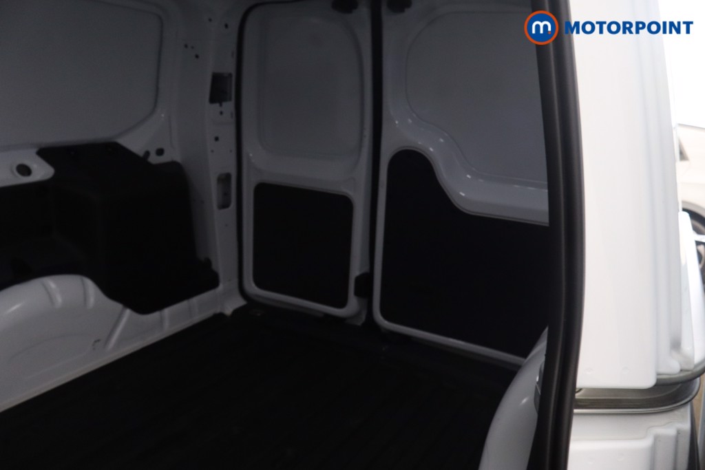 Ford Transit Connect Limited Automatic Petrol Plug-In Hybrid Panel Van - Stock Number (1655498) - 26th supplementary image