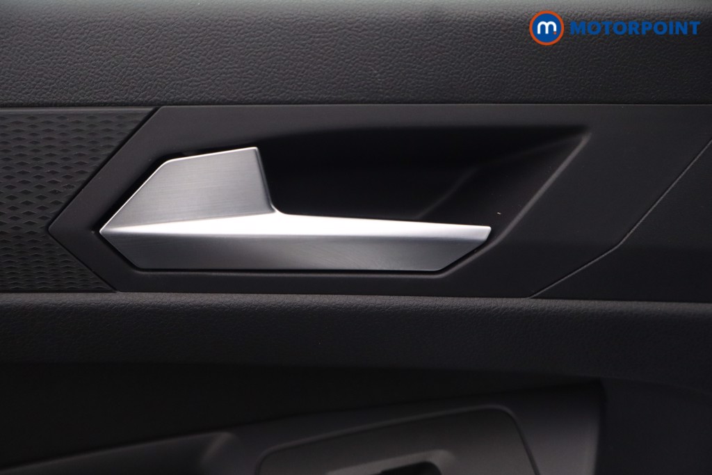 Ford Transit Connect Limited Automatic Petrol Plug-In Hybrid Panel Van - Stock Number (1655498) - 29th supplementary image